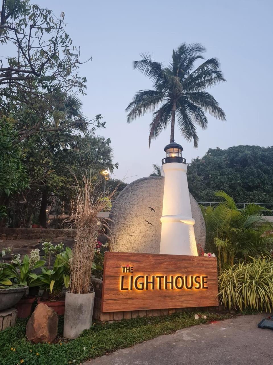 The Lighthouse - Formerly Known As Utan Sea Resort Thane Exterior photo