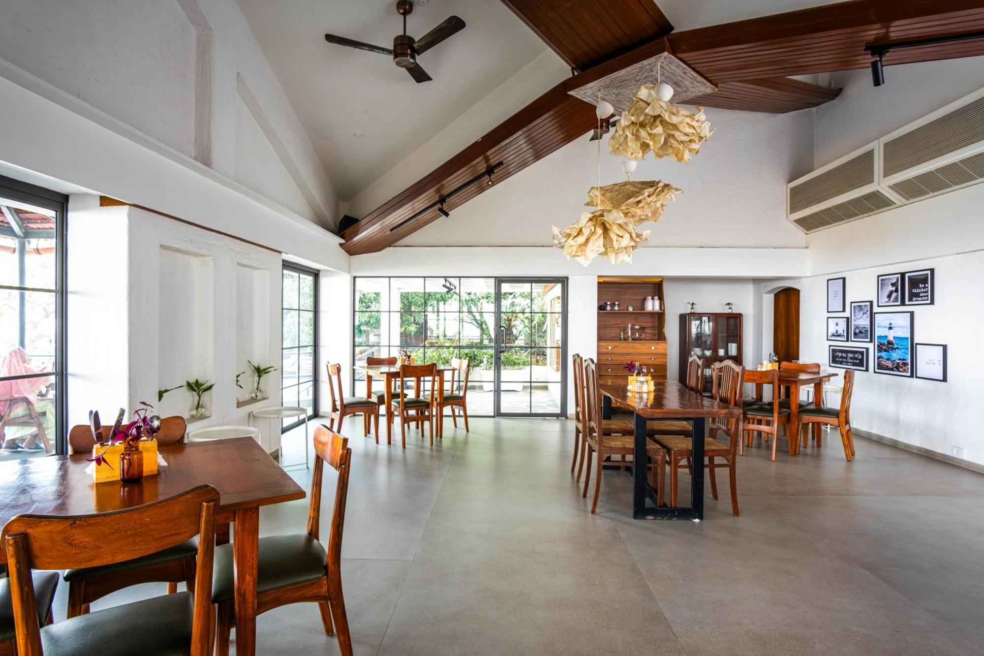 The Lighthouse - Formerly Known As Utan Sea Resort Thane Exterior photo