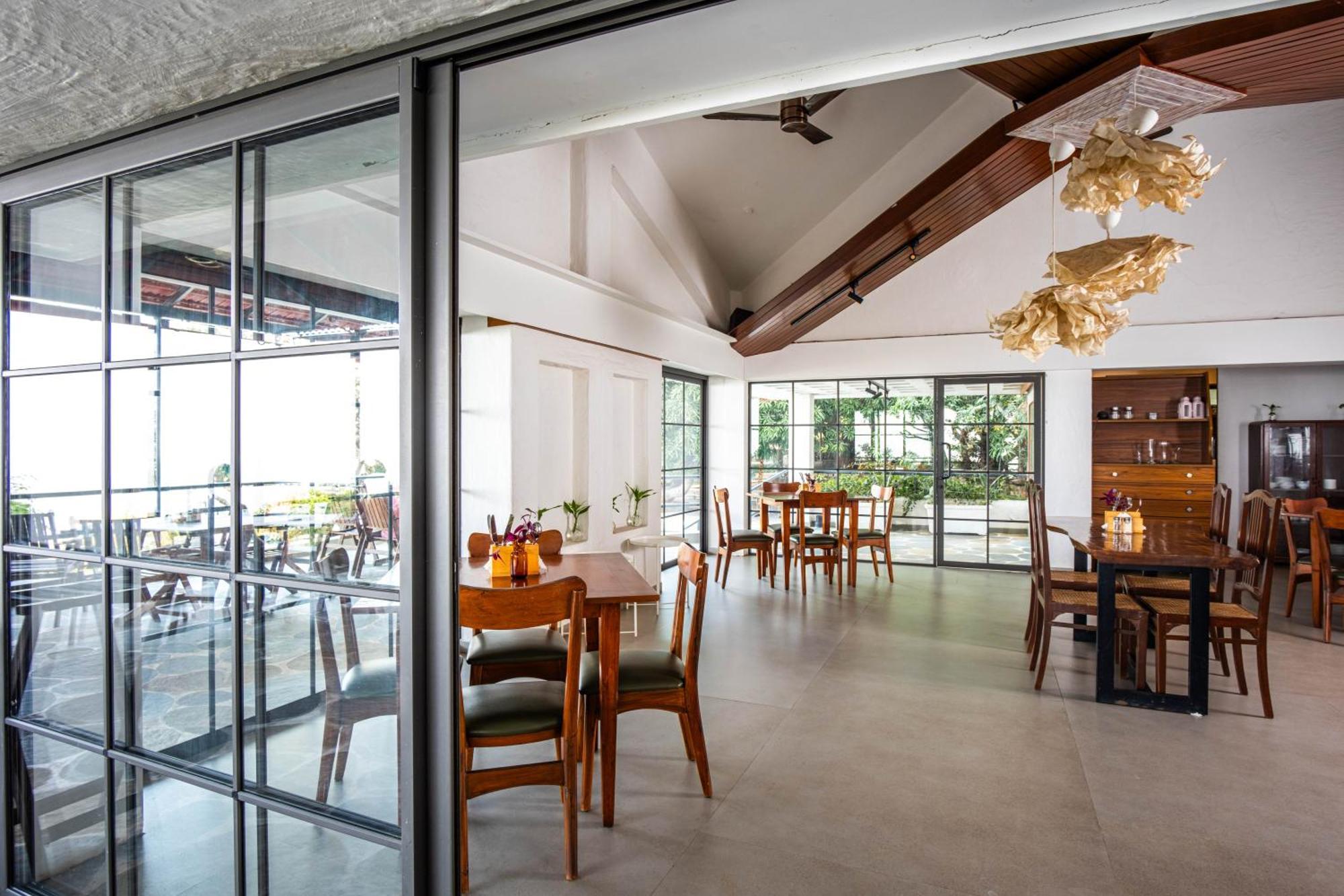 The Lighthouse - Formerly Known As Utan Sea Resort Thane Exterior photo