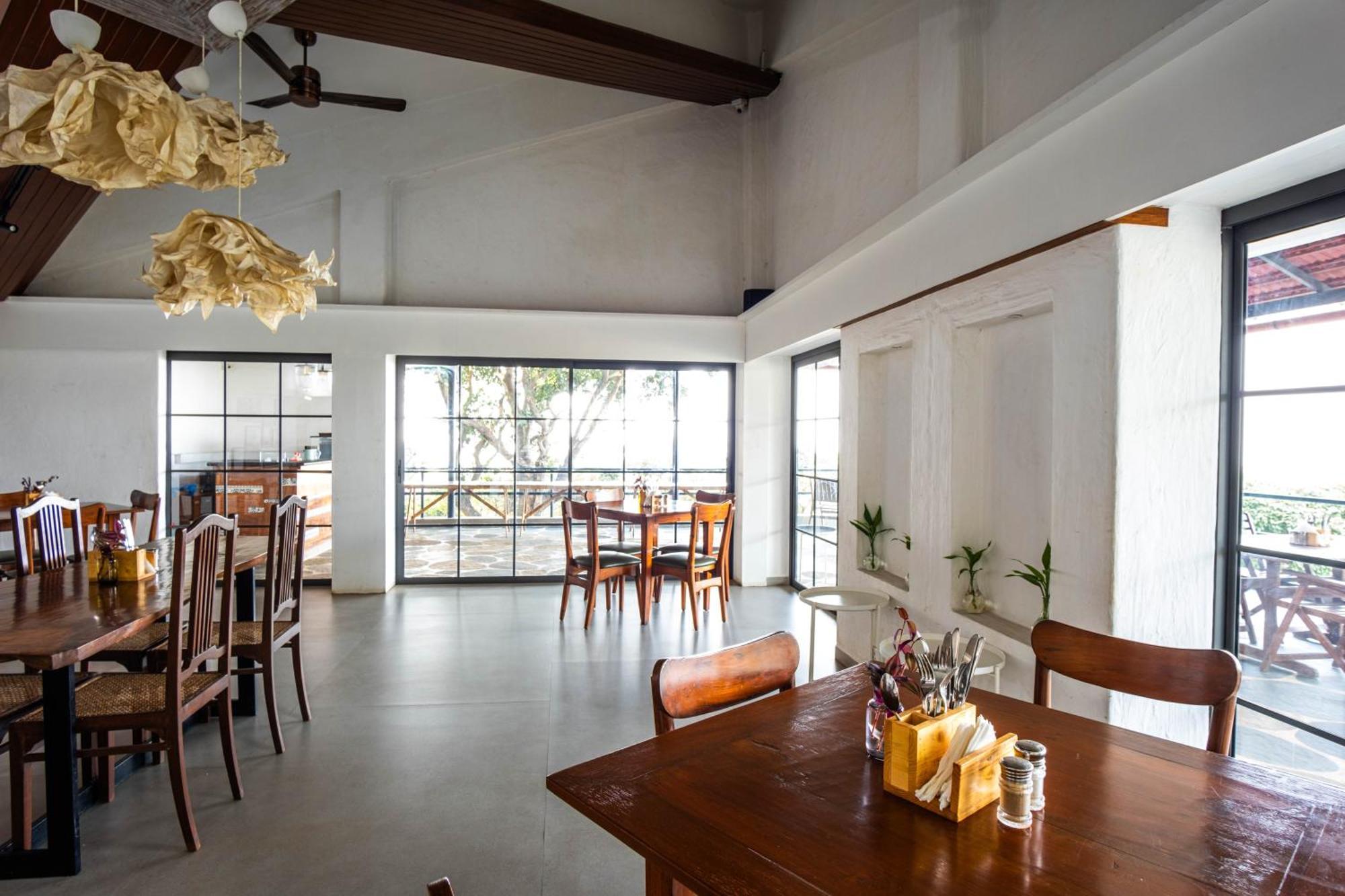 The Lighthouse - Formerly Known As Utan Sea Resort Thane Exterior photo